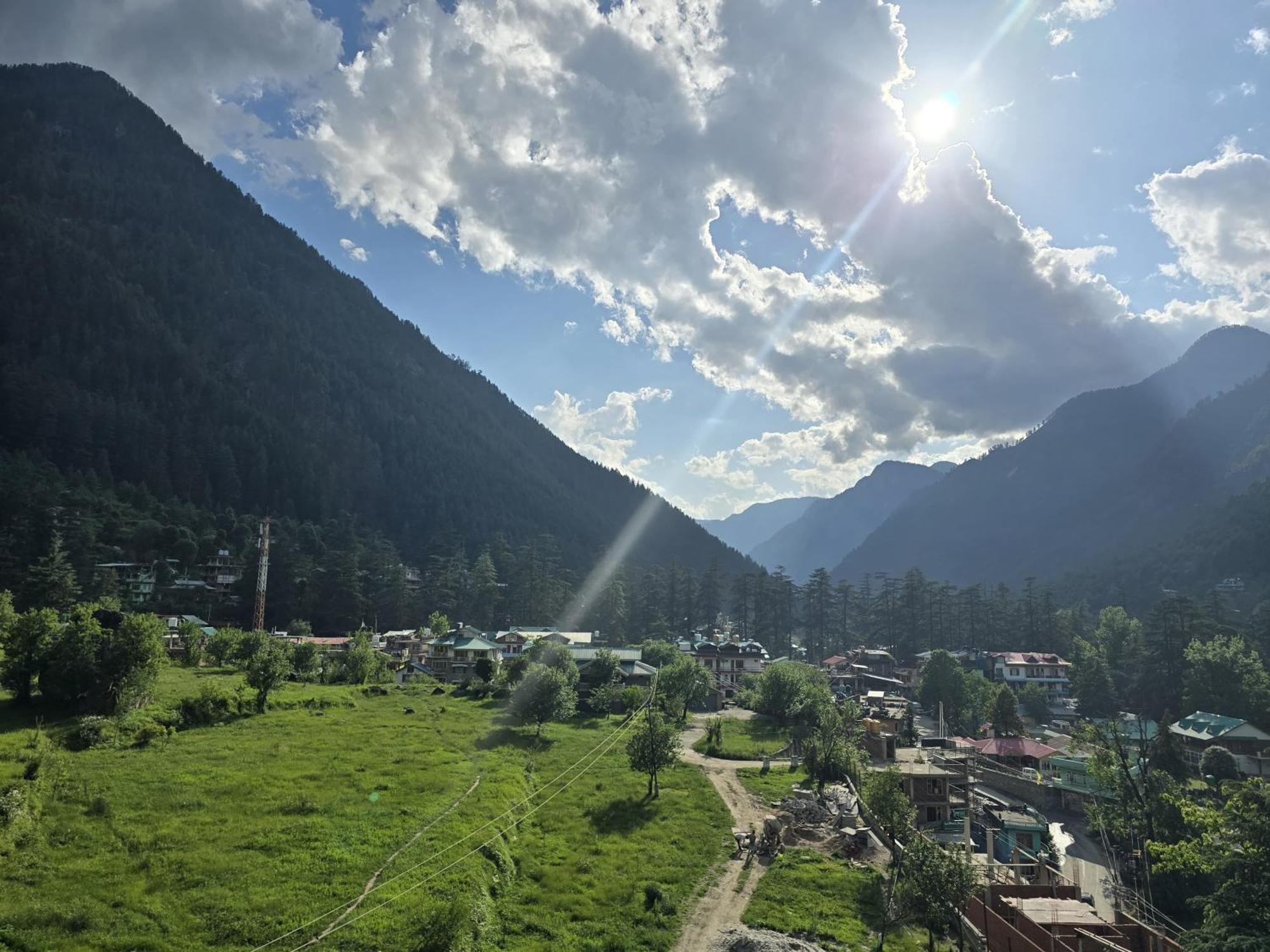 The Hillside Hotel Kasol Exterior foto